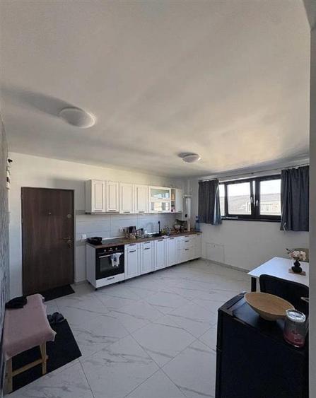 Apartament cu 2 camere decomandat în Hipodrom 3