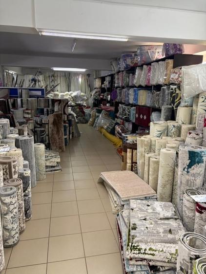 Spațiu comercial, de 1,300 mp, în Filiași