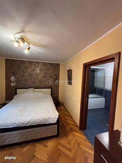 Casă cu 3 camere în Piața Centrală