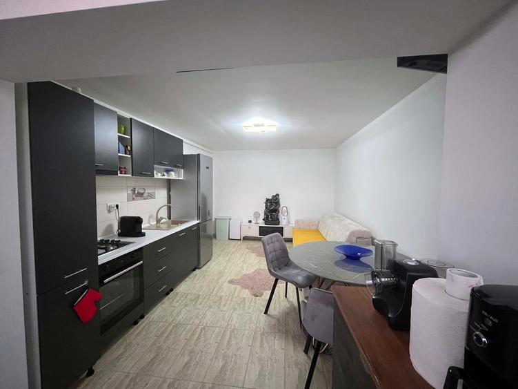 Apartament 3 camere - 1