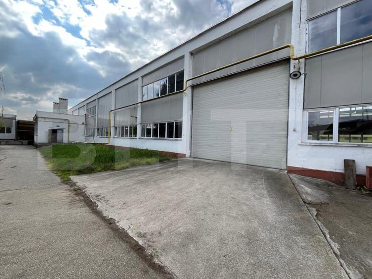 Spațiu comercial, de 8,000 mp, în Oncea