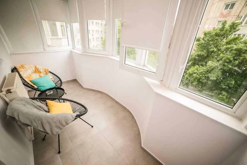 Apartament cu 2 camere decomandat în Exterior Vest