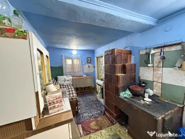 Casă cu 4 camere cu Teren 780 Mp în Priboieni