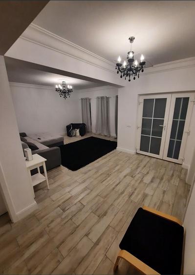 Casă cu 4 camere cu Teren 459 Mp în Lunca Cetățuii