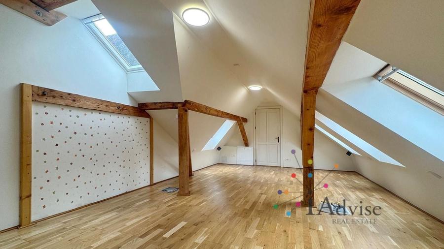 Apartament cu 2 camere în Centrul Istoric