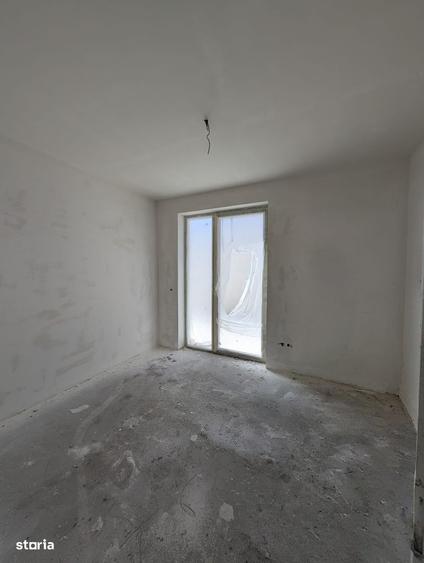 Casă cu 4 camere în Florești