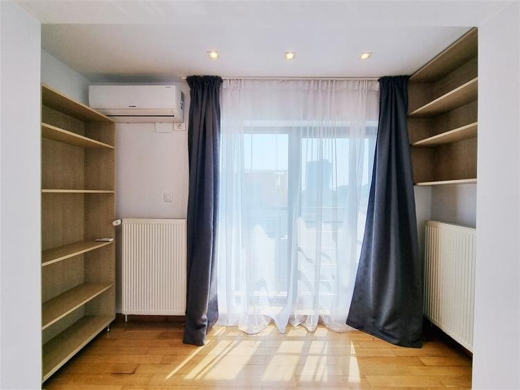 Apartament cu 4 camere decomandat în Floreasca