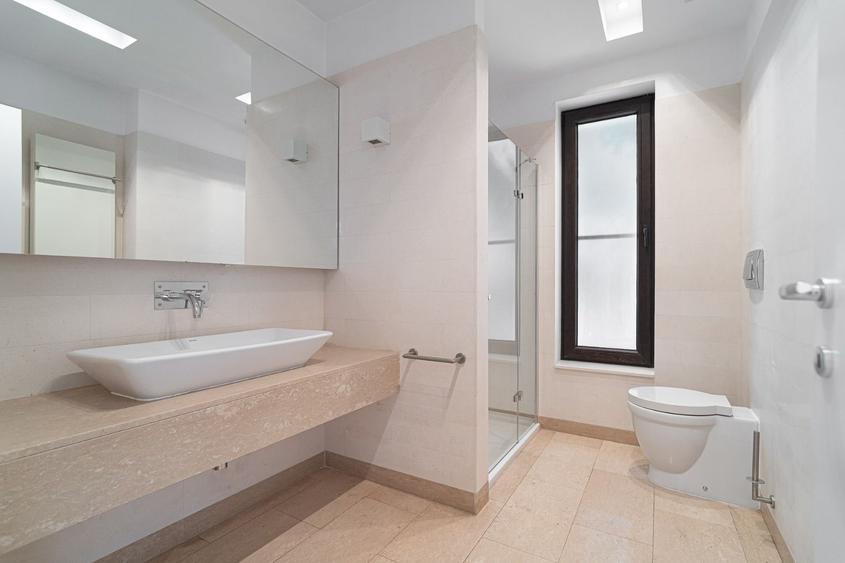 Casă individuală cu 9 camere cu Piscina în Pipera