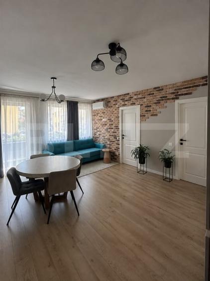 Apartament cu 2 camere semidecomandat, mobilat în Florești