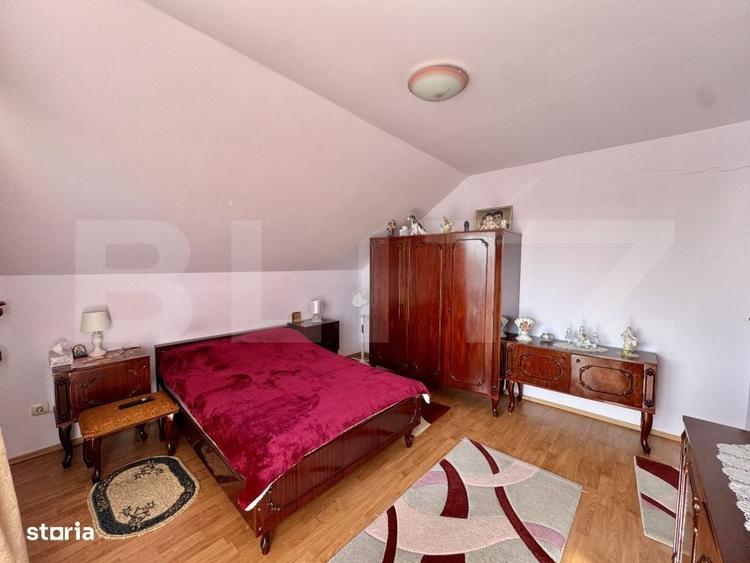 Casă cu 4 camere în Corunca