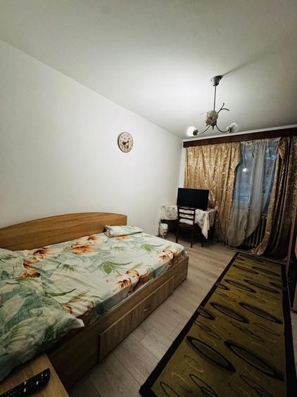 Apartament cu 2 camere semidecomandat, mobilat în Colentina
