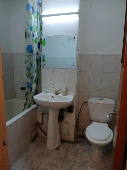 Apartament cu 2 camere semidecomandat în Vest