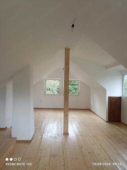 Casă cu 2 camere cu Teren 11710 Mp în Blăjeni