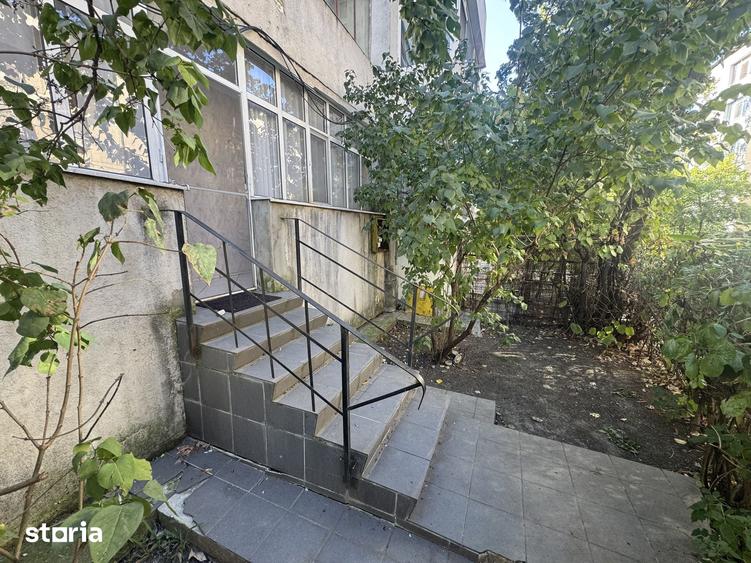 Apartament cu 3 camere decomandat în Tătărași