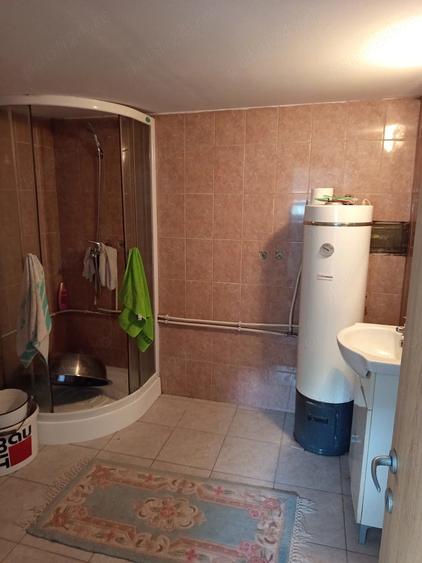 Casă cu 3 camere cu Teren 3000 Mp în Vale