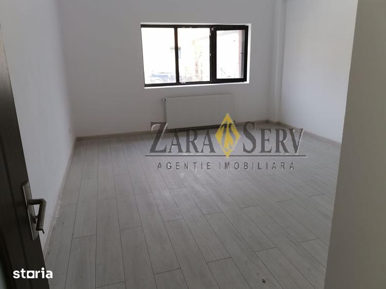 Spațiu comercial, de 70 mp, în Central