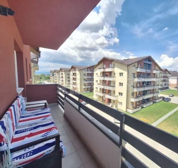 Apartament cu 2 camere decomandat în Sânpetru
