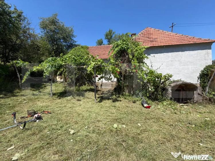 Casă cu 3 camere cu Teren 2674 Mp în Cigmău