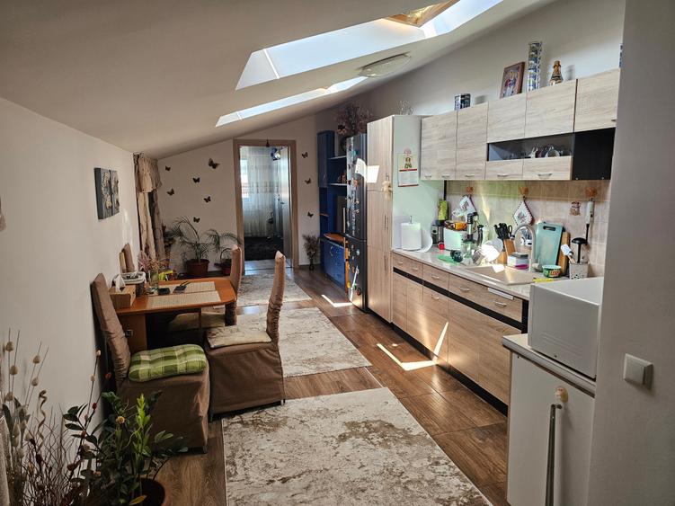 Apartament cu 2 camere semidecomandat în Chiajna