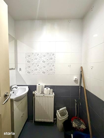 Spațiu comercial, de 75 mp, în Nord
