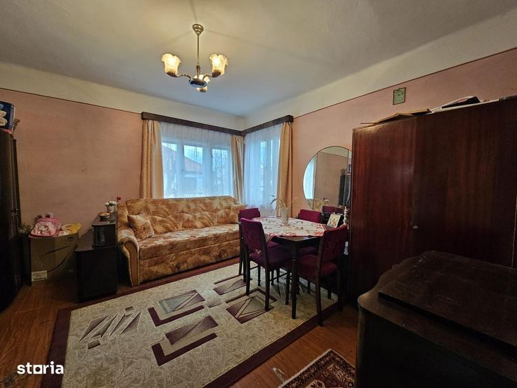 Casă cu 2 camere în Central