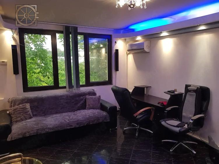 Apartament cu 3 camere decomandat, mobilat în Drumul Taberei