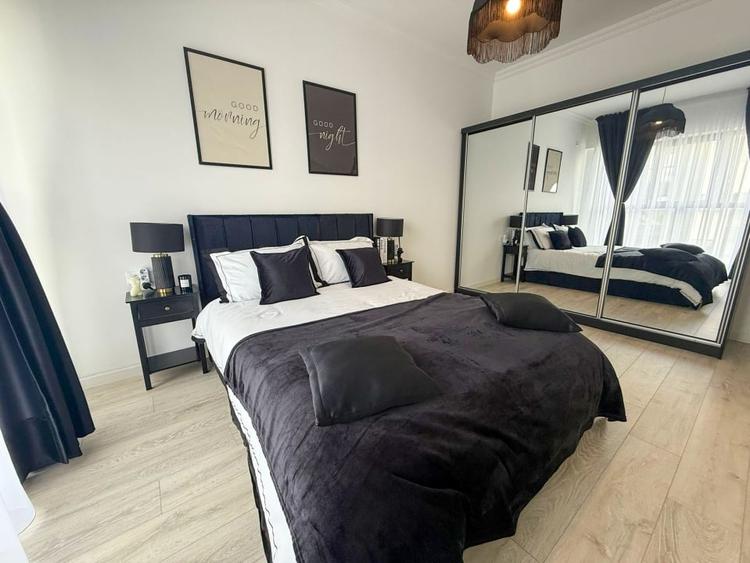 Apartament cu 3 camere decomandat, mobilat în Energia