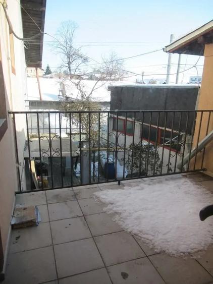 Casă cu 2 camere cu Teren 78 Mp în Bereasca