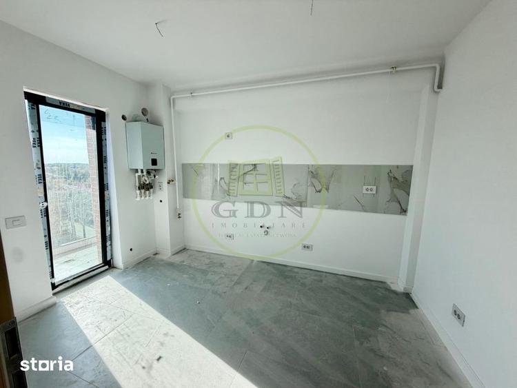 Apartament cu 3 camere decomandat în 1 Mai