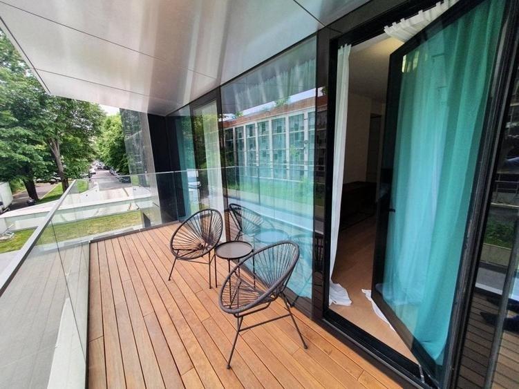 Apartament cu 2 camere semidecomandat, mobilat în Floreasca