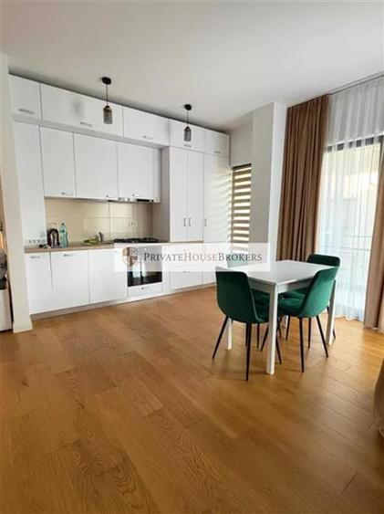 Apartament cu 2 camere semidecomandat, mobilat în Pipera