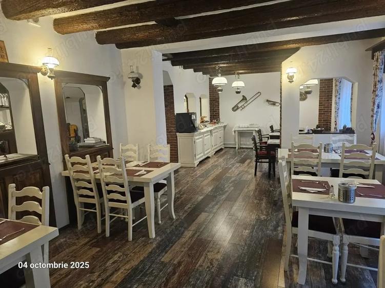 Spațiu comercial, de 600 mp, în Central