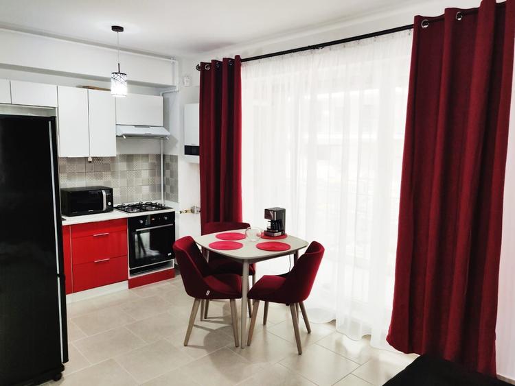 Apartament 2 cam de inchiriat termen lung, inclusiv vara - 8