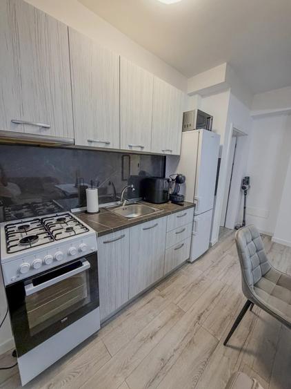 Apartament cu 2 camere semidecomandat în Cug