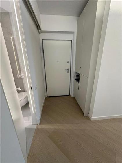 Apartament cu 3 camere decomandat, mobilat în Pipera