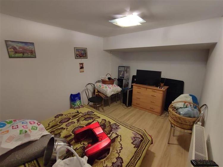 Casă individuală cu 5 camere cu Teren 100 Mp în Ștefan cel Mare