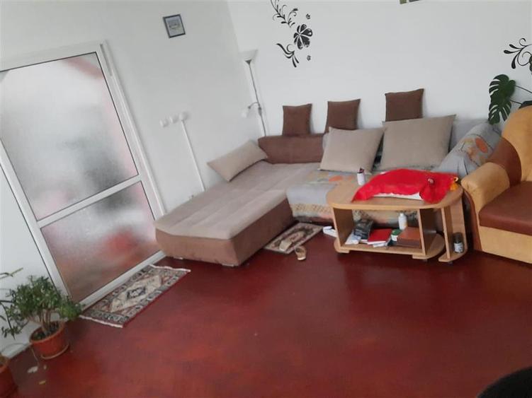 Casă cu 2 camere cu Canalizare în Apollo