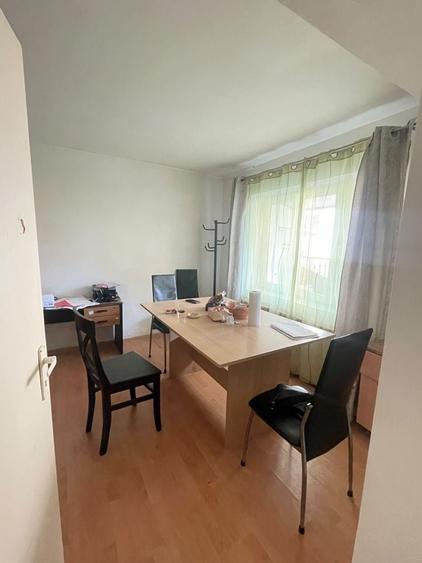 Apartament cu 2 camere decomandat în Gruia