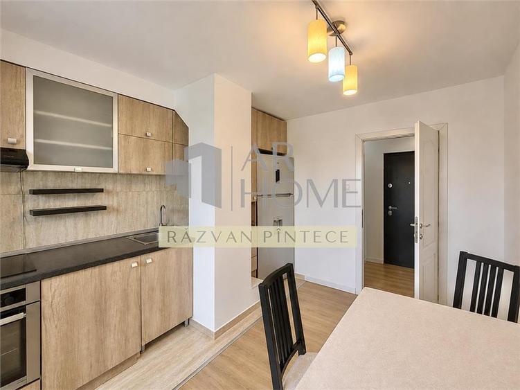 Apartament cu 2 camere semidecomandat în 9 Mai
