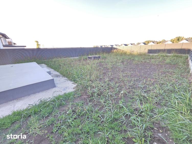 Casă cu 4 camere cu Teren 500 Mp în Central