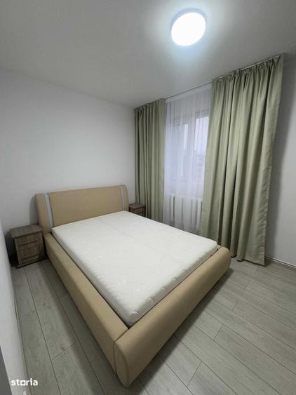 Apartament 2 Camere Renovat Complet, Podu Ros La 10 Minute de Palas - 1
