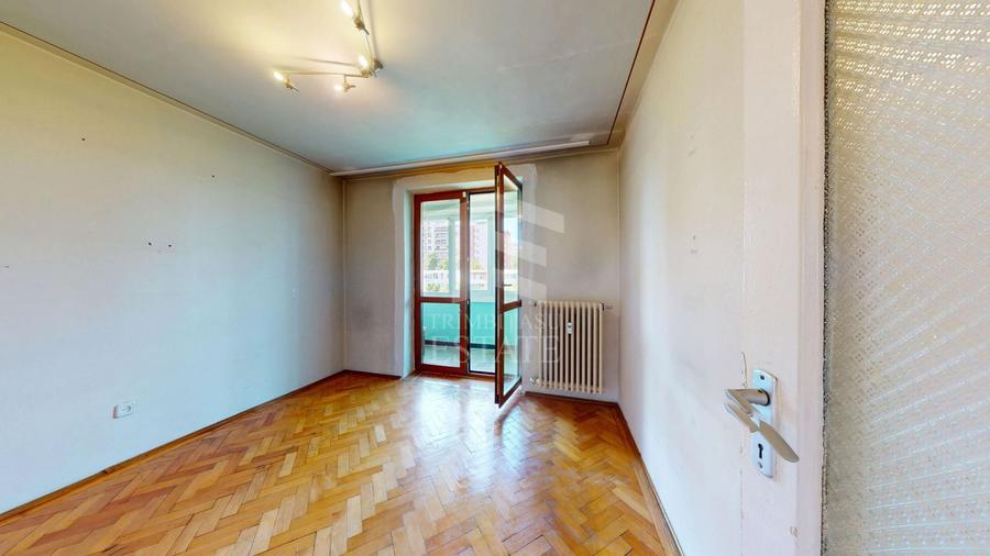 Apartament cu 3 camere semidecomandat în Parcul Circului