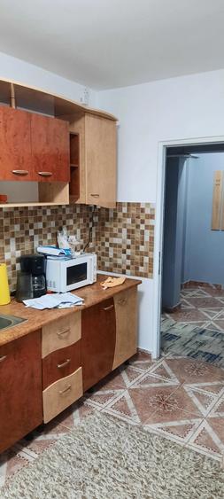 Apartament cu 2 camere decomandat în Obor