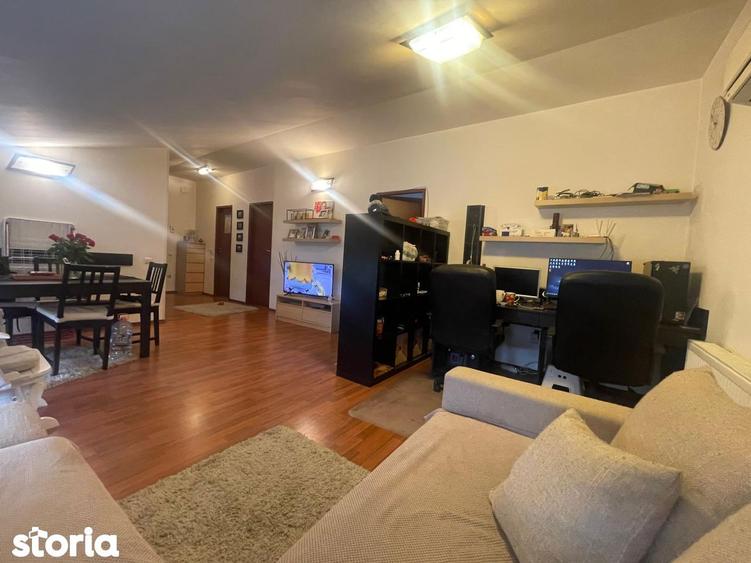 Apartament cu 3 camere în Central