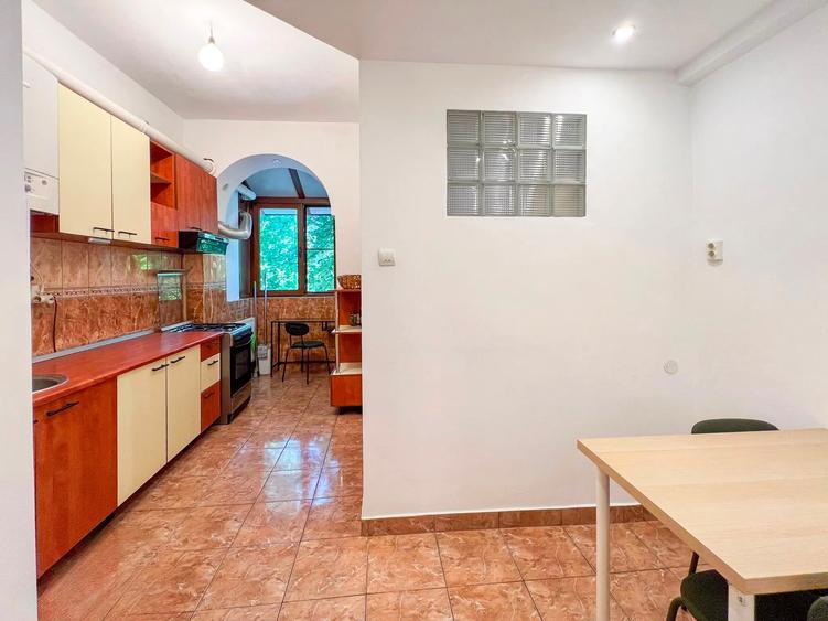Apartament cu 2 camere în Brâncoveanu