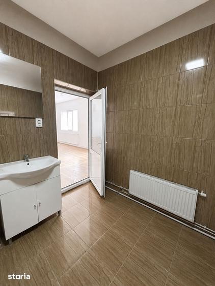Casă cu 3 camere cu Teren 10 Mp în Mărășești