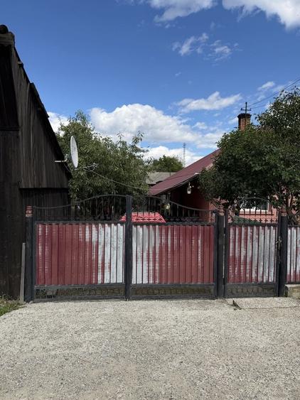 Casa de vanzare cu teren de 805 mp in comuna Brodina, sat Falcau. - 1