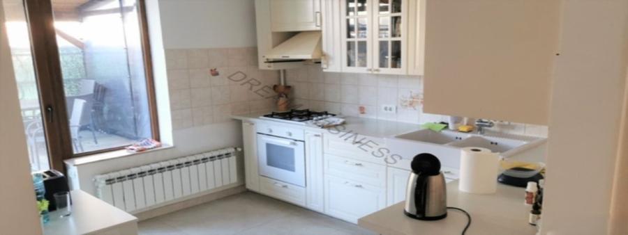 Casă individuală cu 3 camere cu Teren 140 Mp în Mogoșoaia