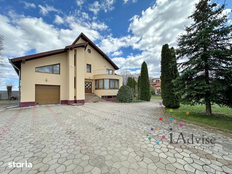 Casă cu 5 camere cu Teren 1500 Mp în Hălchiu