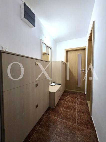 Apartament cu 2 camere semidecomandat, mobilat în Bucovina